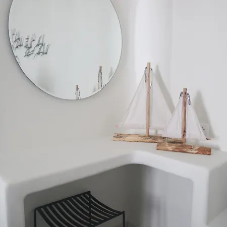 מלון דירות Dafni's Philoxenia נאוסה