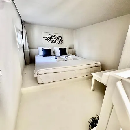 מלון דירות Dafni's Philoxenia