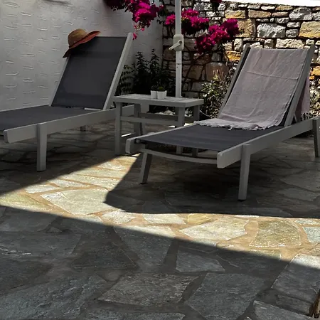 מלון דירות Dafni's Philoxenia