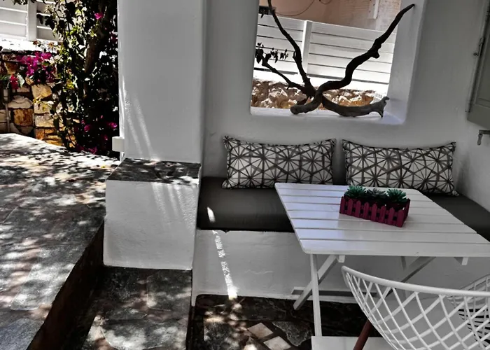 Dafni's Philoxenia Lägenhetshotell