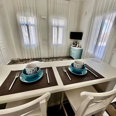 Dafni's Philoxenia Apartmanhotel