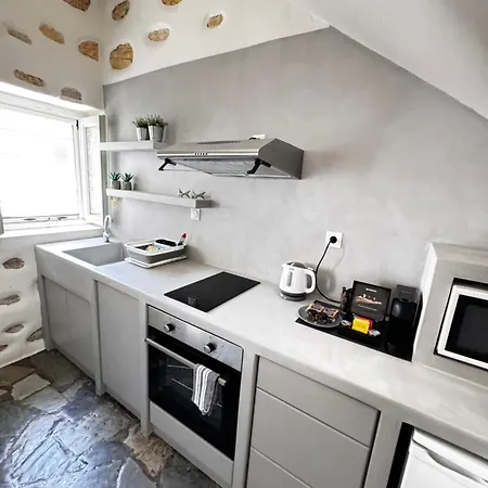 Dafni's Philoxenia 4* Naousa (Paros)