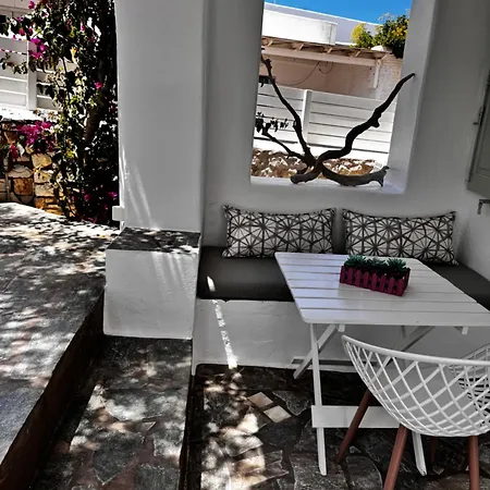 Dafni's Philoxenia Apartmanhotel