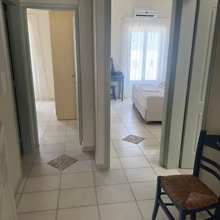 Dafni's Philoxenia Apartmanhotel *